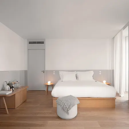Montecarmo12 - Design Boutique Отель Лиссабон