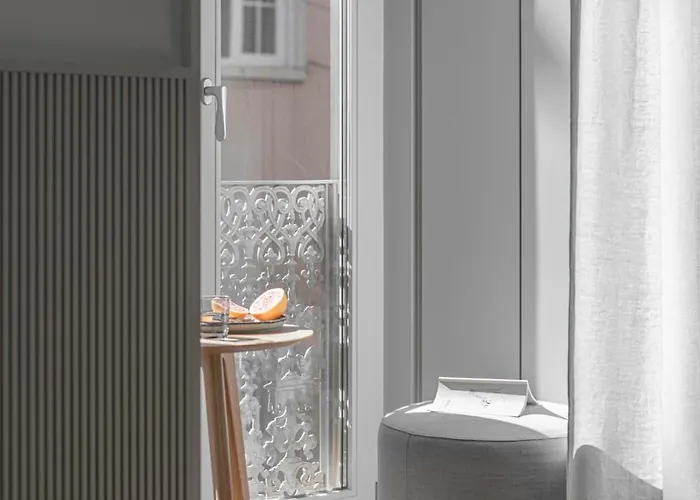 Hotel Montecarmo12 - Design Boutique Lisbon